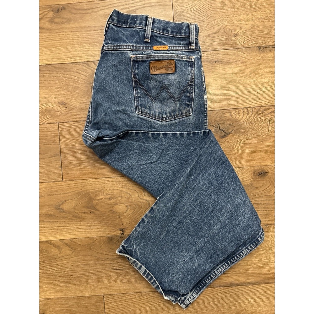 Men's Vintage Wrangler Flame Resistant Original Fit Blue Jeans 40X30